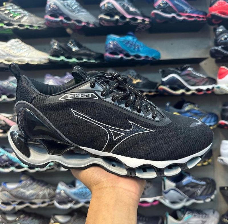 Mizuno Prophecy 11
