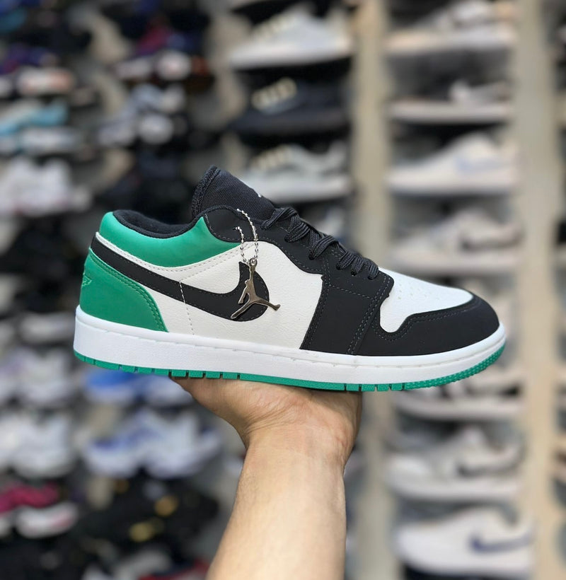 Air Jordan Low