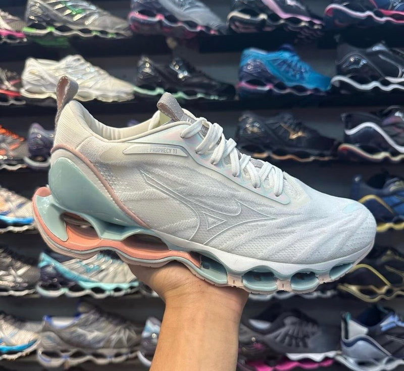 Mizuno Prophecy 11