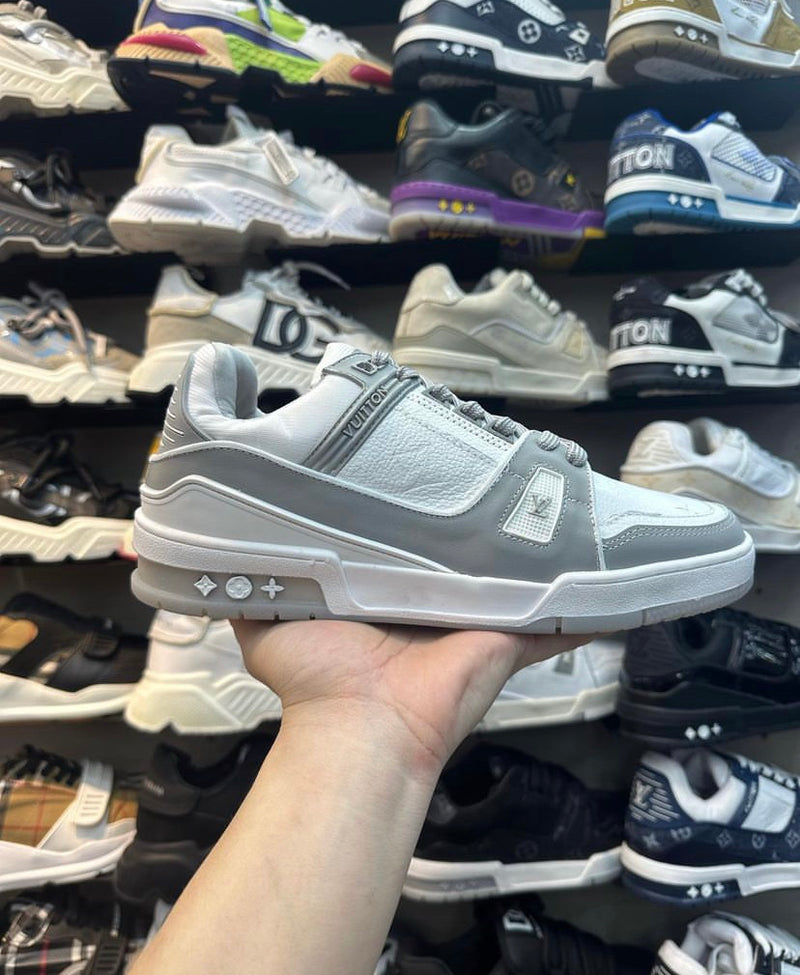 Tênis Lv Trainer