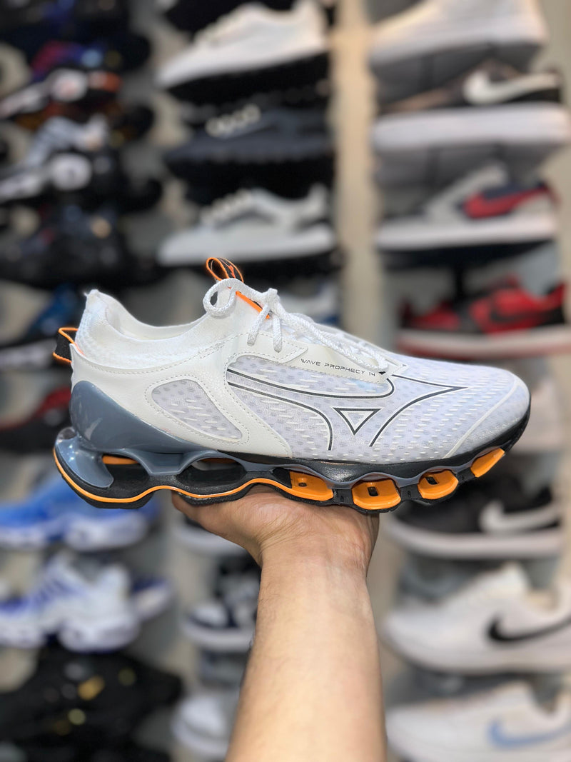 Mizuno Prophecy 14